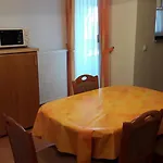 Apartma Tourist Farm Skrbina Otocec