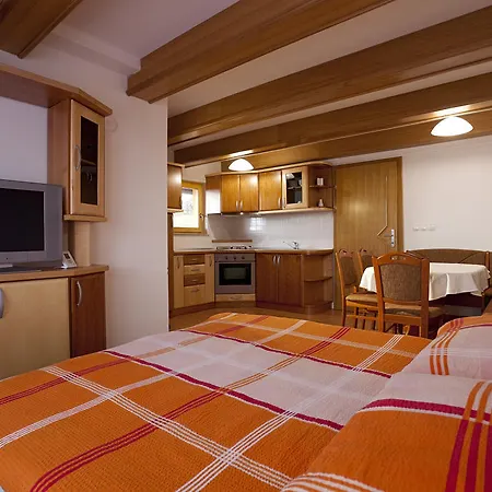 דירה Tourist Farm Skrbina