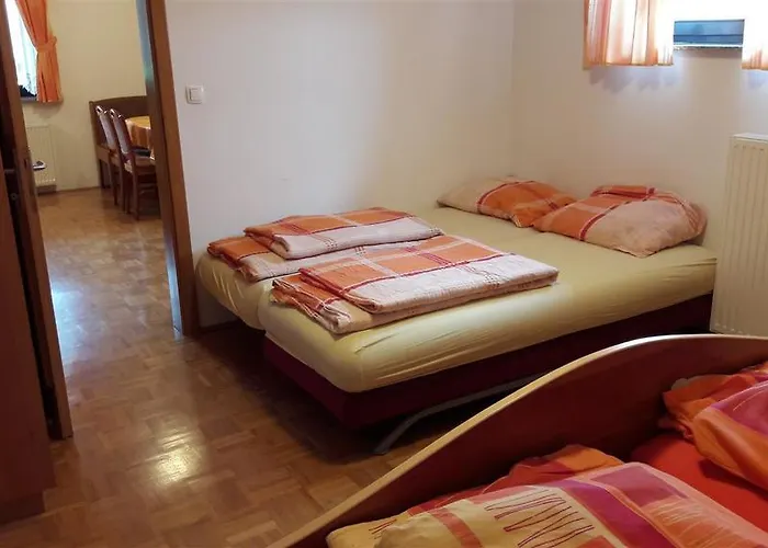 Apartment Tourist Farm Skrbina