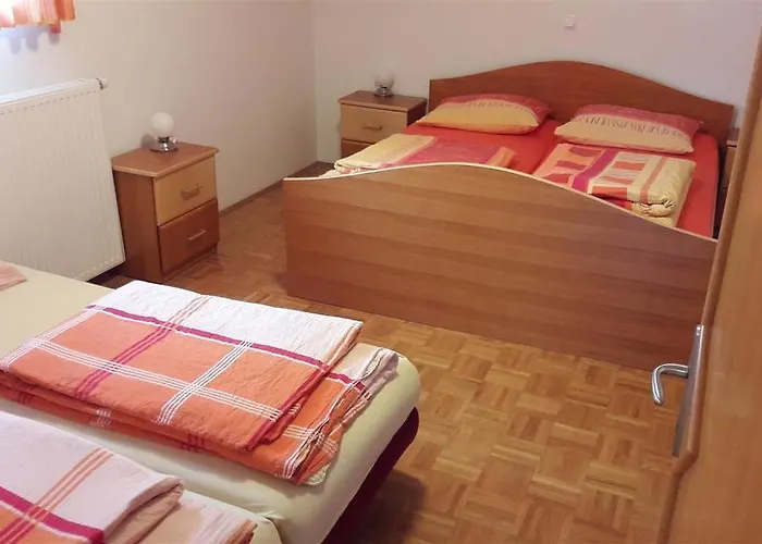 Apartment Tourist Farm Skrbina *