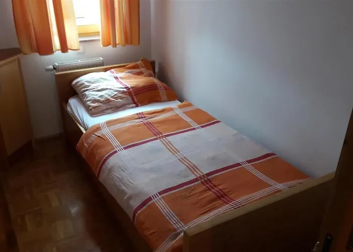 斯库比那观光农场公寓