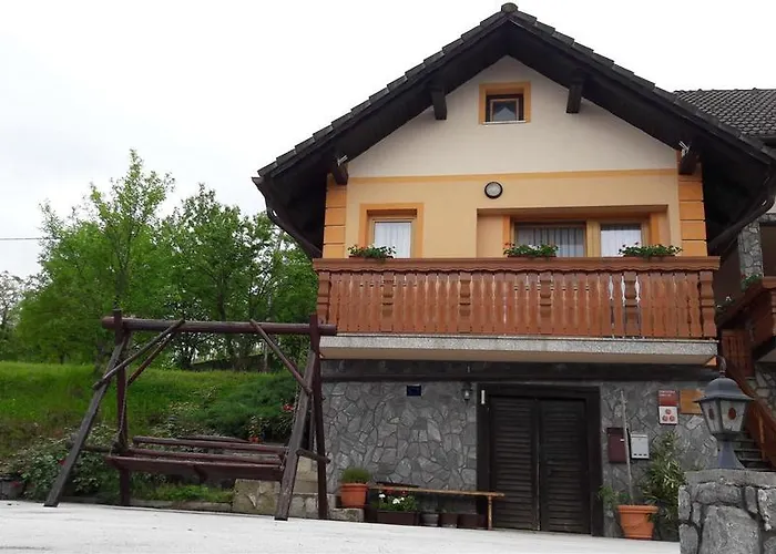 Apartment Tourist Farm Skrbina *